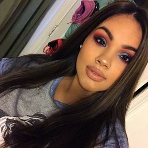 Meet your Posher, Bryena